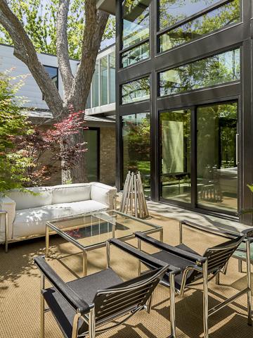 3601-Euclid-patio-exterior