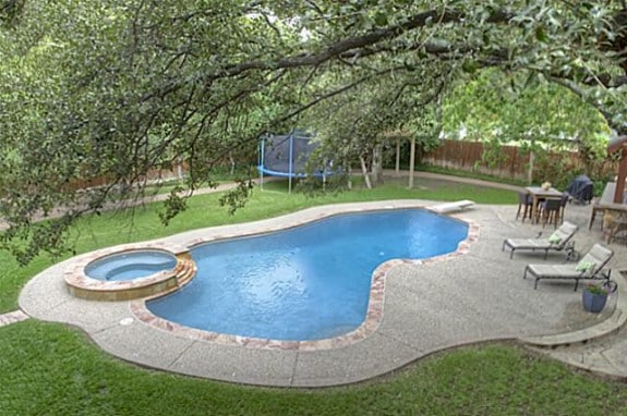 3608-Overton-Park-Pool-575x382