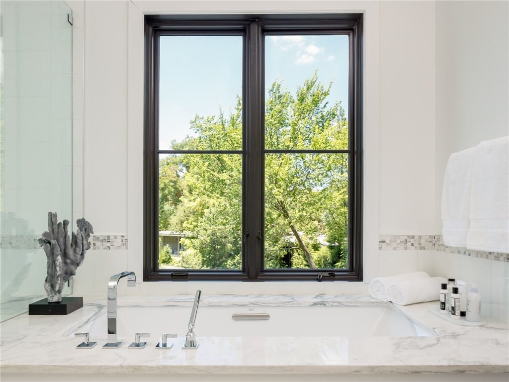 3615-Amherst-ext-1024x768