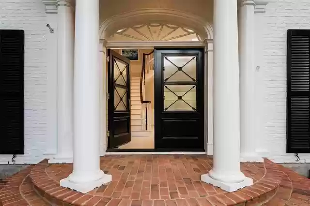 3624-Beverly-Drive-1