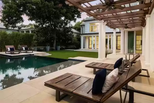 3624-Beverly-Drive-1