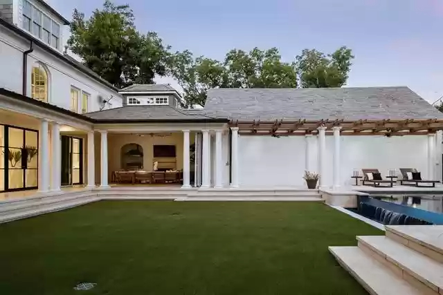 3624-Beverly-Drive-1