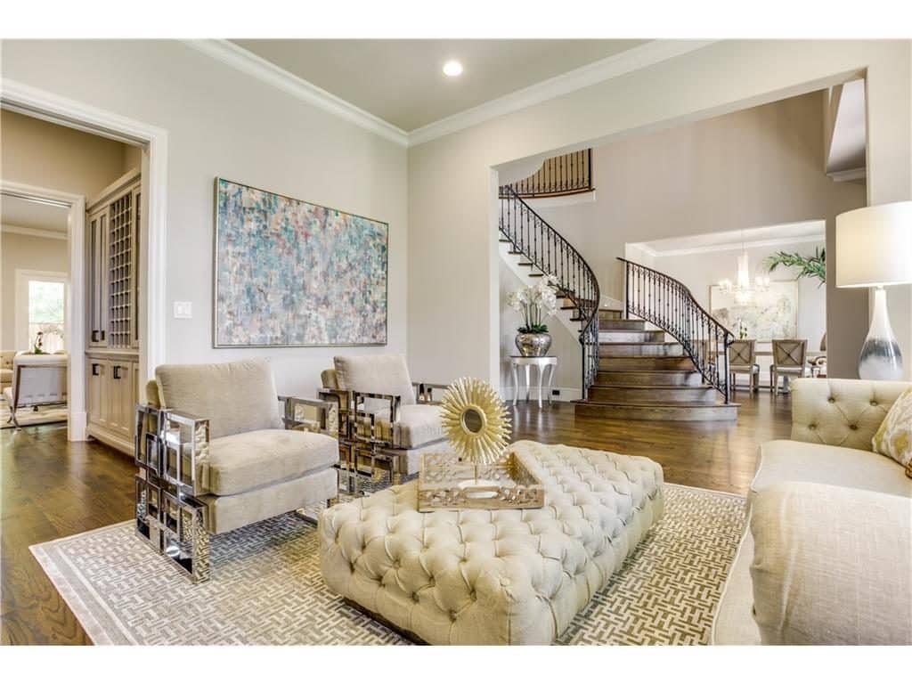 3624-Dartmouth-Living-1024x768