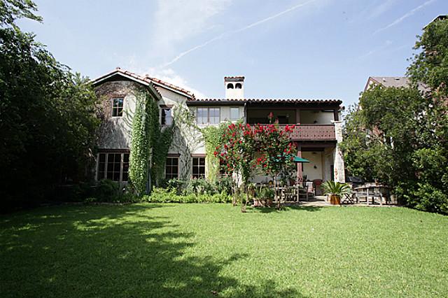 3624-Vintage-Place-Backyard