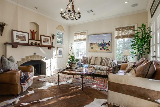 3624-Vintage-Place-Living