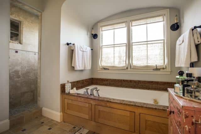 3624-Vintage-Place-Master-Bath-2