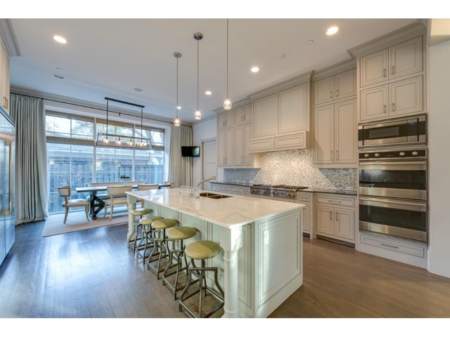 3625-Bryn-Mawr-Kitchen