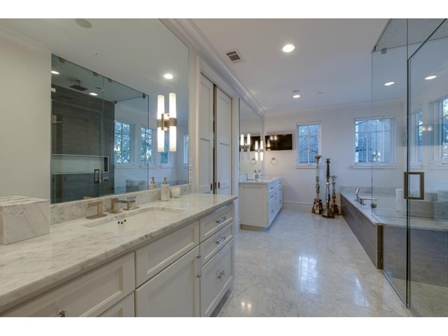 3625-Bryn-Mawr-Master-Bath-2