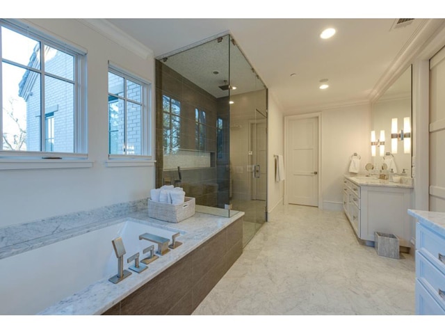 3625-Bryn-Mawr-Master-Bath