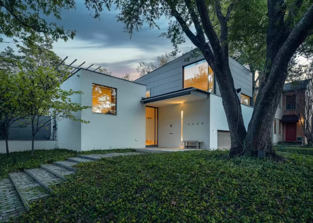 3628-Springbrook-25-first