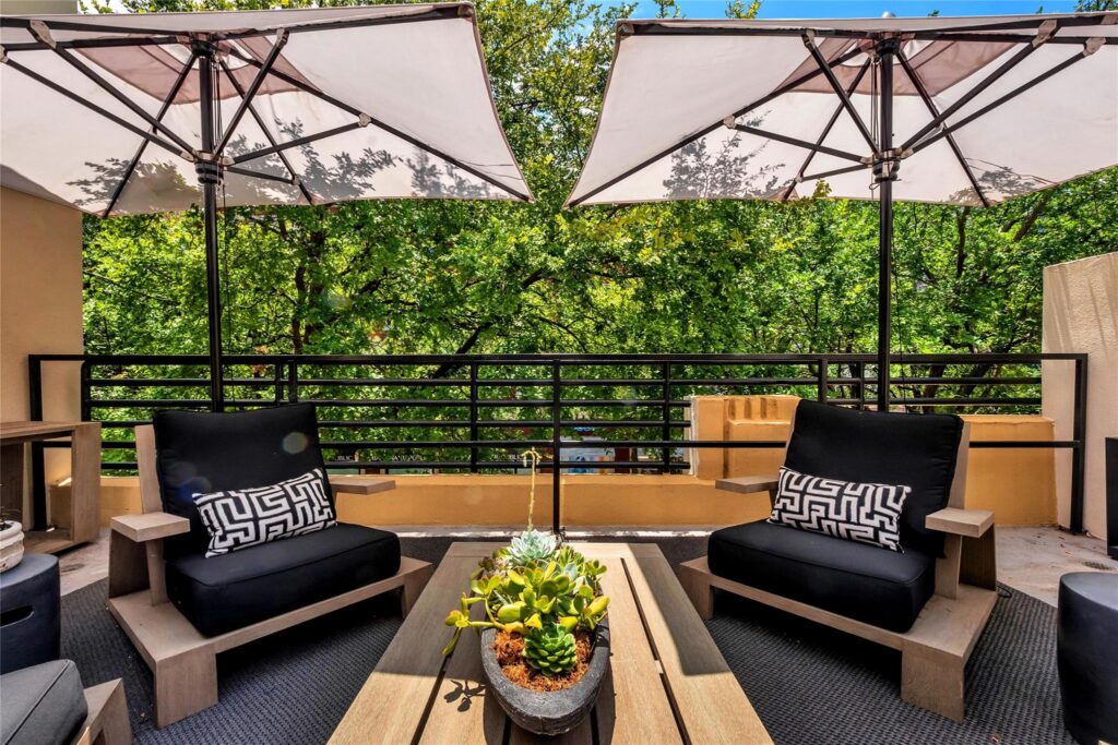 3699-McKinney-ave-LR-1024x683