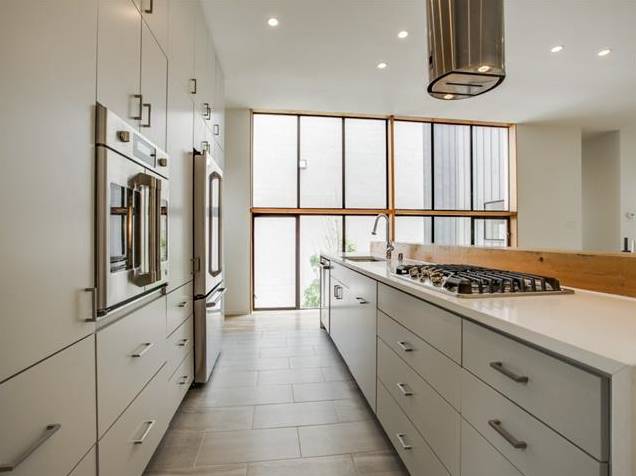 3710-Colvin-Court-Kitchen-2