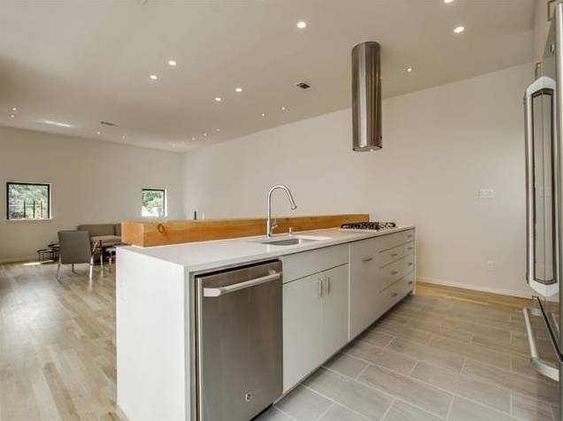 3710-Colvin-Court-Kitchen-3