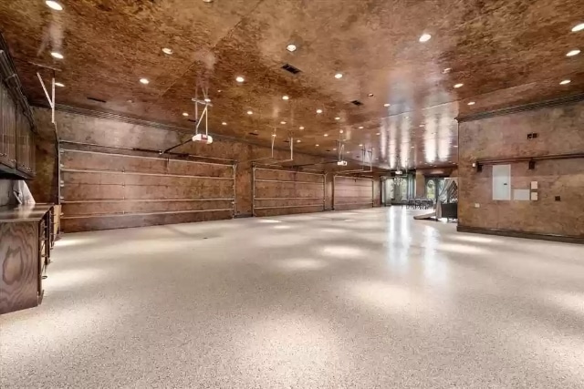 3716-N-White-Chapel-Blvd-2