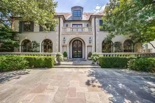 3721-Beverly-Drive-1