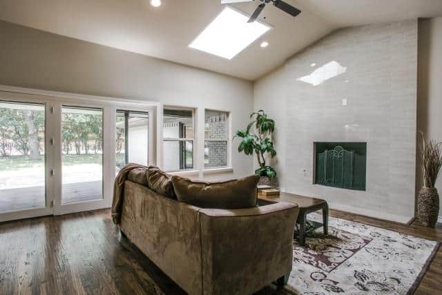 3747-Duchess-Living-2