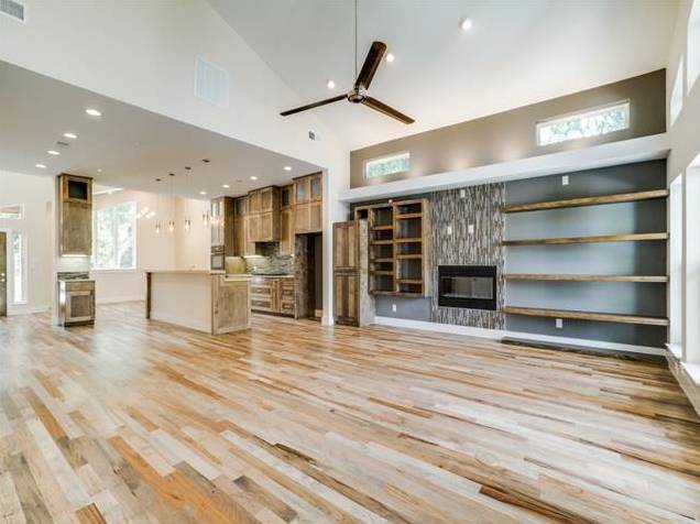 3772-Seguin-Drive-Living-3