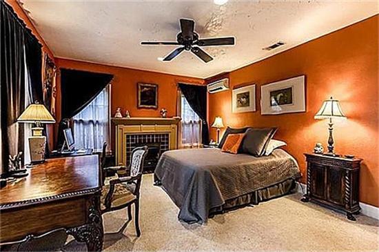 3778-W.-6th-Master-Bedroom