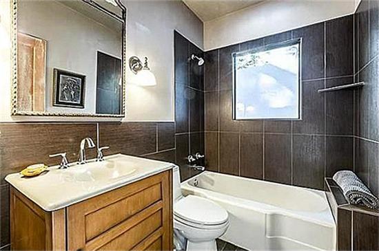 3778-W.-6th-Second-Bath