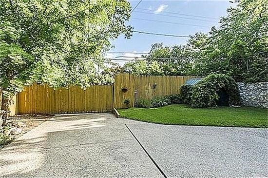 3778-W.-6th-backyard