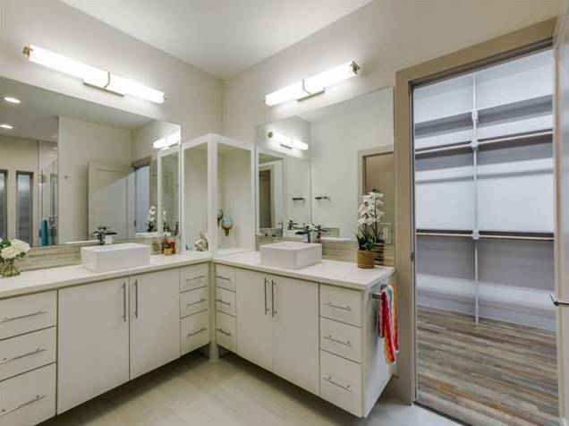 3811-valley-Ridge-Master-Bath