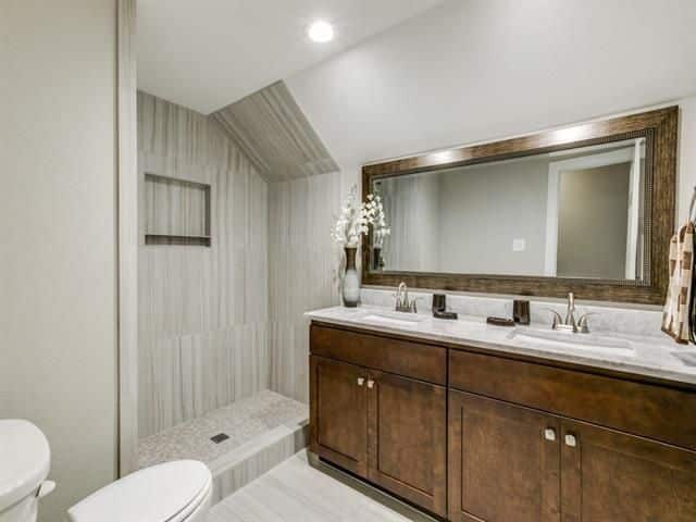 3822-Treeline-Bath-2