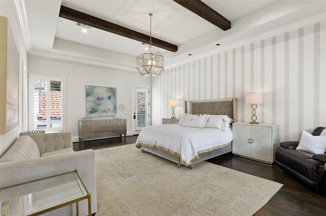 3825-Stratford-covered-patio