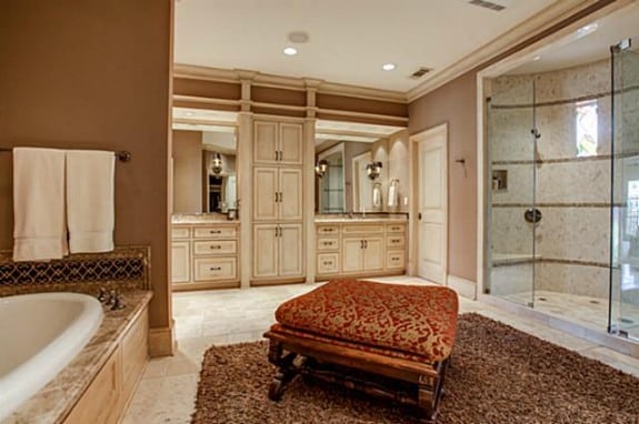 3826-Maplewood-master-bath-575x3821