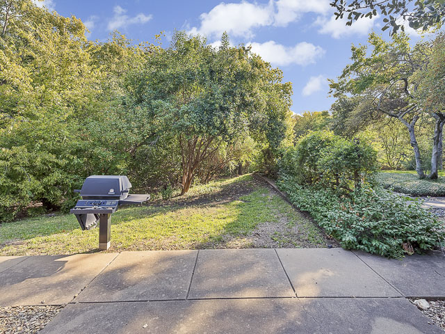 3860-Bellaire-patio