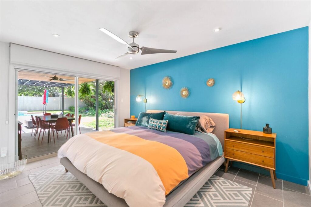 17-3717-Wedgway-Dr-Twilight-17-1024x683