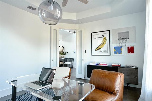 3914-Lively-Lane-entry