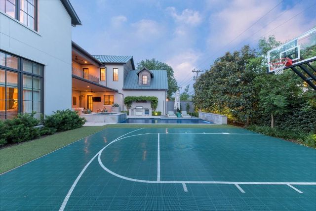 Sweetest-Badge-Centenary