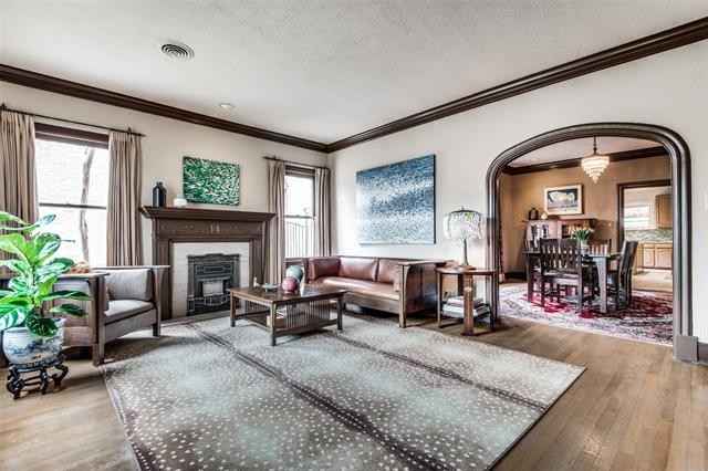 157DFB2F-A371-42F1-9EA5-E5B62AD99345