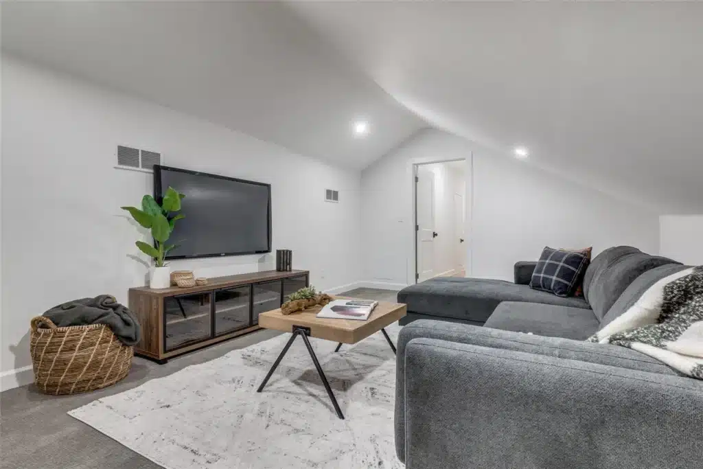 3f8622f003f637cf8394f6f19d627e6cl-m2388852925od-w1024_h768_x2-1024x683