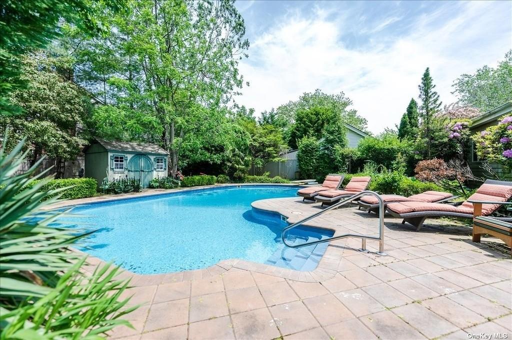 3ff47a4224aa08461440a93019fa5fecl-m179560155od-w1024_h768