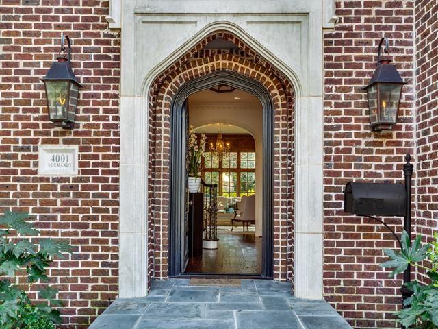 4001-Normandy-Avenue-1