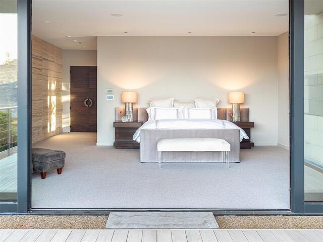 4020-Glenwick-Lane-1