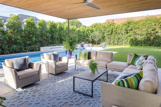 4020-Glenwick-Lane-1