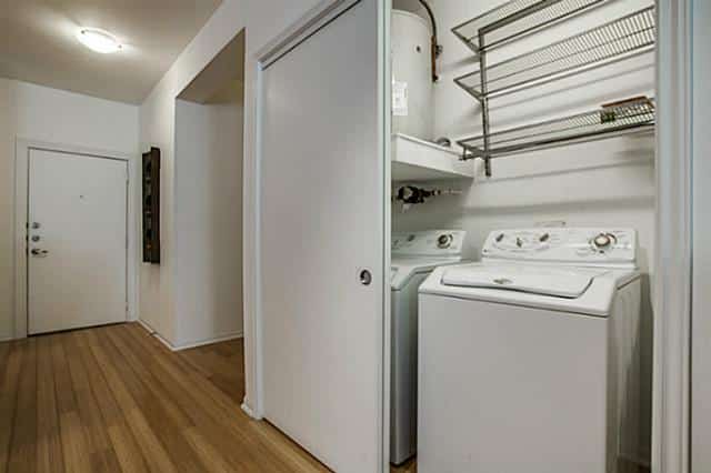 4111-Gilbert-Laundry
