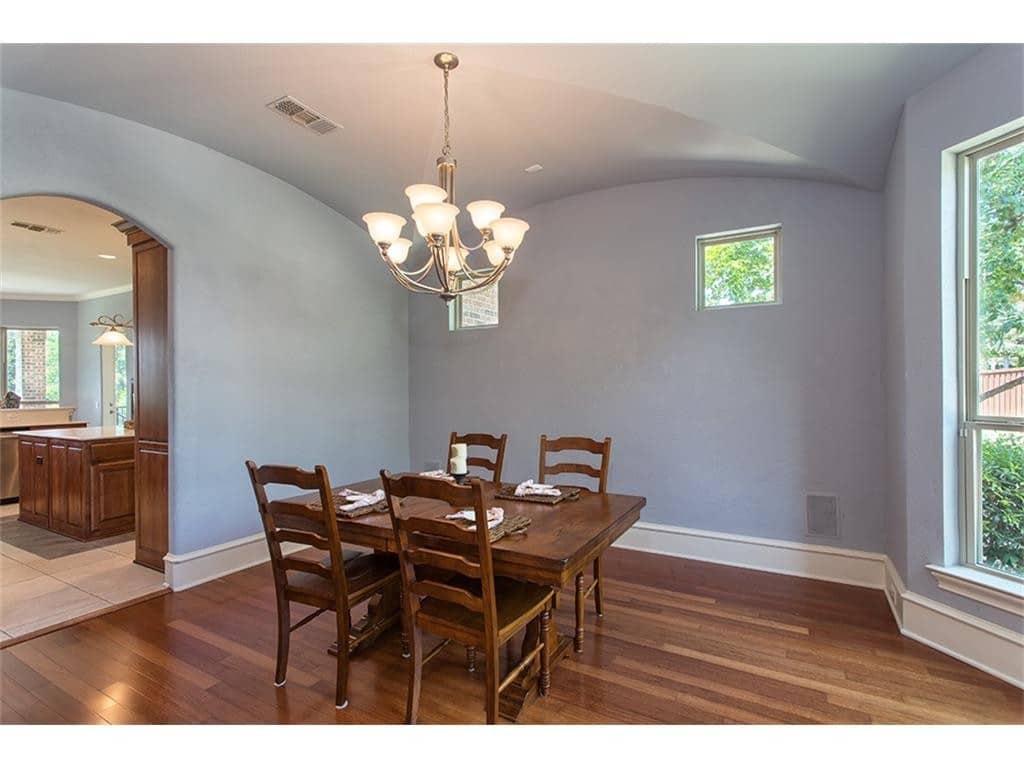 413-Windwood-Court-dr-1024x768