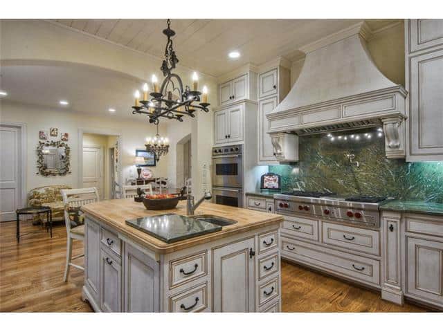 4131-Southwestern-kitchen-2