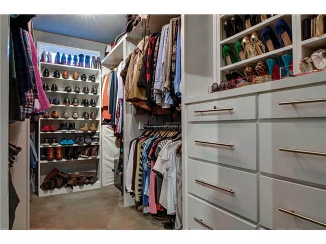 4135-Lively-Master-Closet