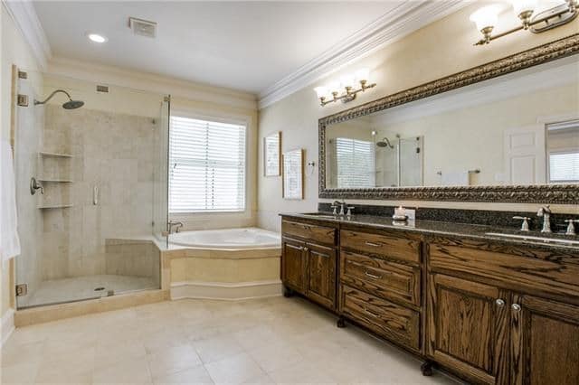 4200-Caruth-master-bath1