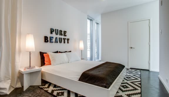 4206-buena-vista-dallas-tx-guest-bed-575x330