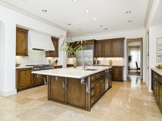 4222-Manning-kitchen1