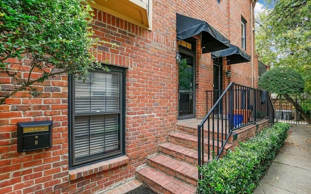 1918-California-Drive-Unit-104-1024x540