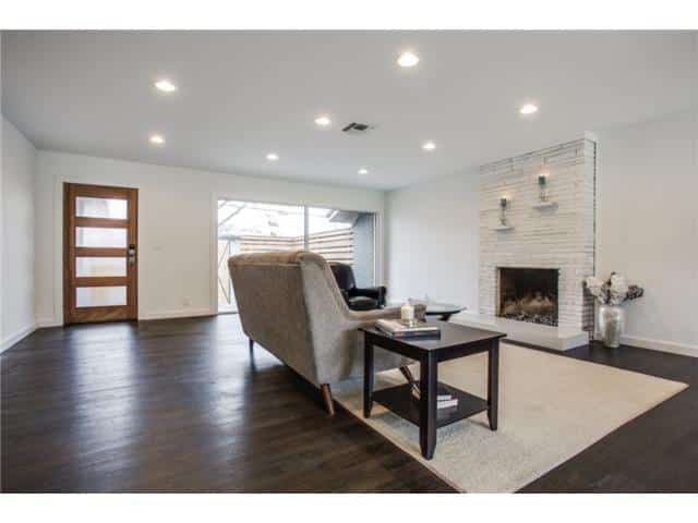 4239-Walnut-Hill-Living