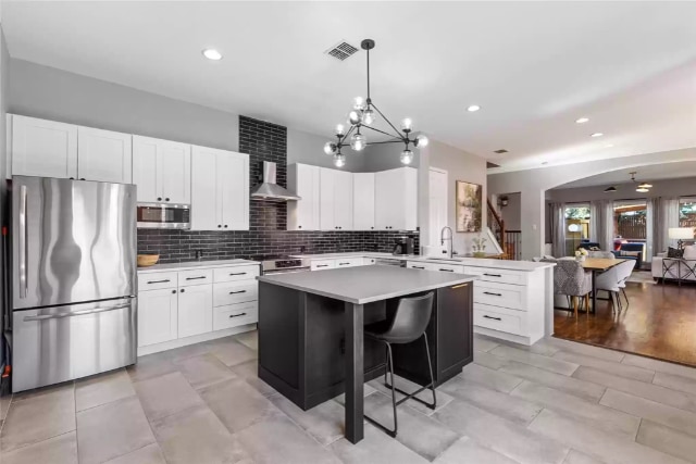 4303-W.-University-Blvd-6