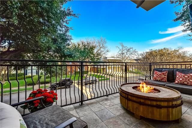 430bcfab6552164bf3d0374ba65747aal-m1265641470xd-w1020_h770_q80