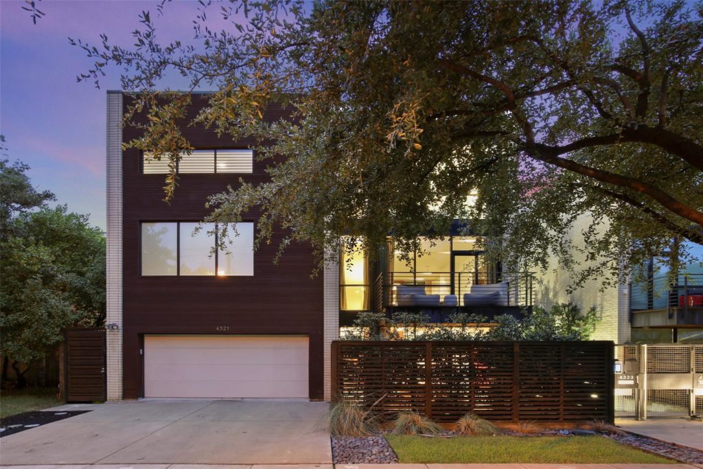 4321-Travis-ext1-1024x683